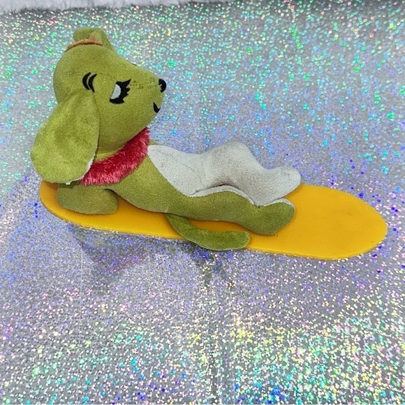 Vintage Dakin Applause Dream Pets Hawaiian Hound Plush Green Dog Surfboard - Picture 3 of 11